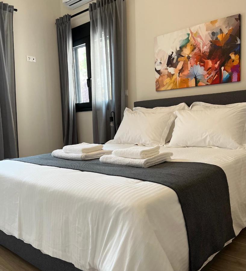 Aello Luxury Apartments Markopoulo Mesogaias Exterior photo
